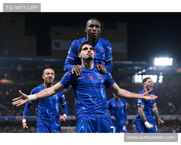 休斯重返英超的梦想实现，期待在新挑战中展示竞技状态