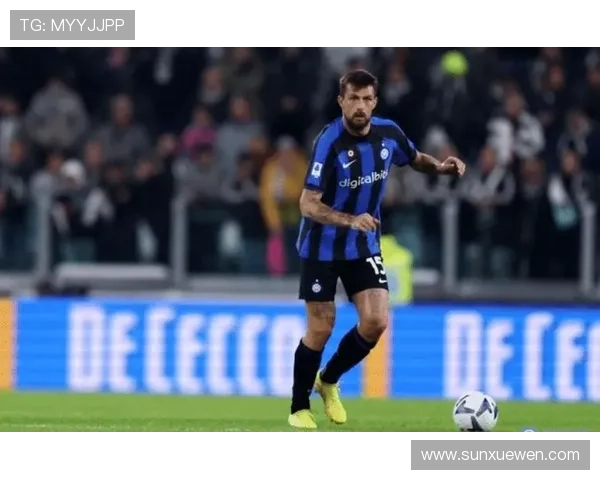 阿切尔比比赛阅读能力获赞，防守预判与出球表现稳健